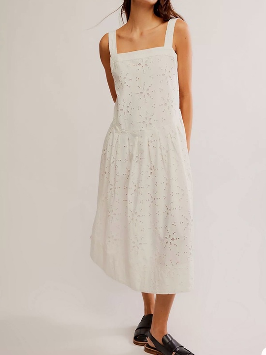 Free People Dresses & Skirts - NWT Free People Primavera Eyelet Midi Dress in Size Small
